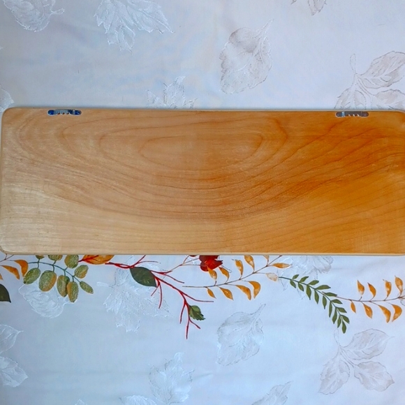 Four Peg Coat Rack/Wallhanging Great for a Country Home,Cottage,Cabin or Camp. - Picture 6 of 12